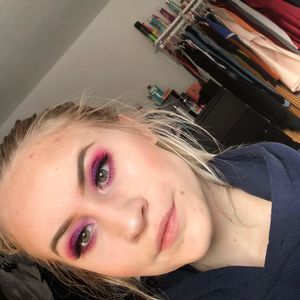 Meet your Posher, Raena